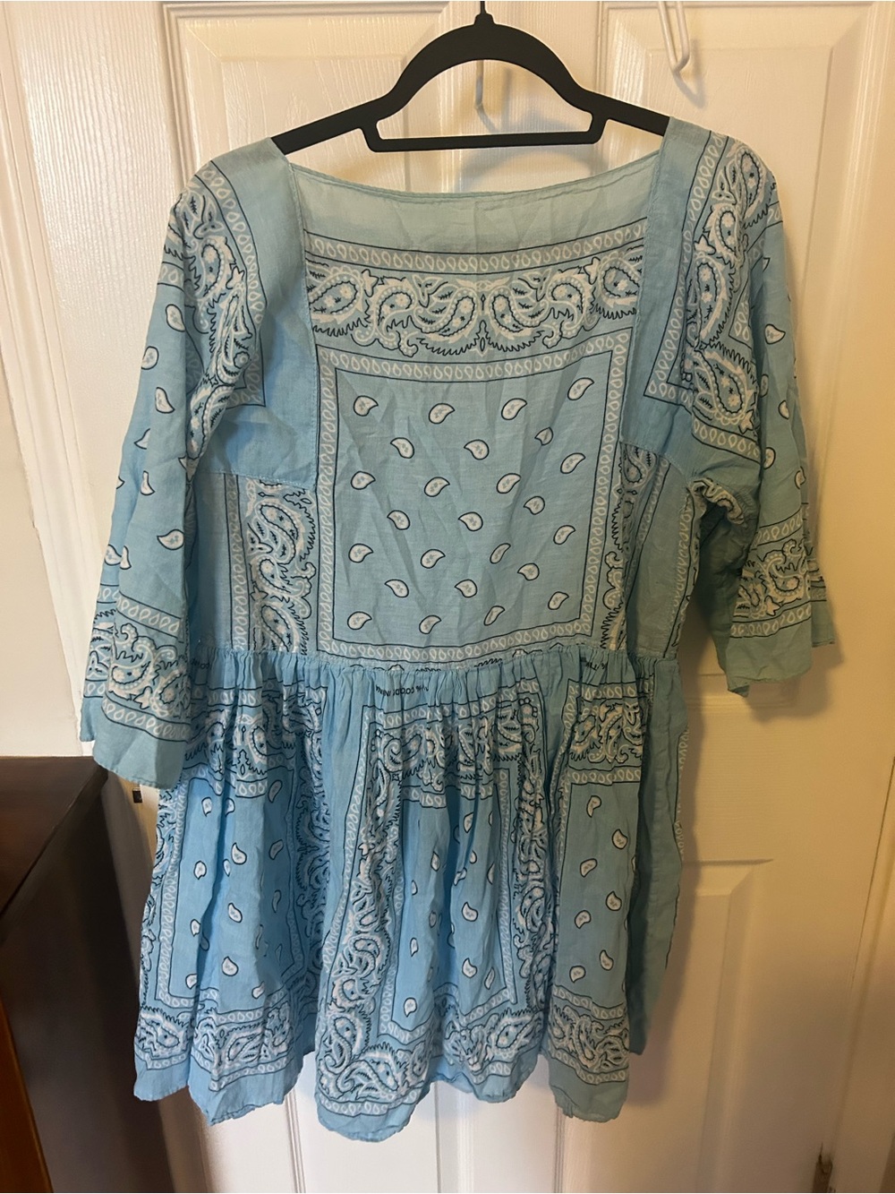 Light Blue Bandana Print Tiered Dress - Picture 4 of 6